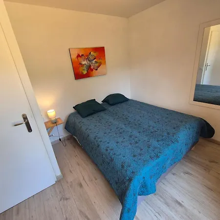 & Maison Aux Pieds Du Semnoz Дом отдыха Quintal